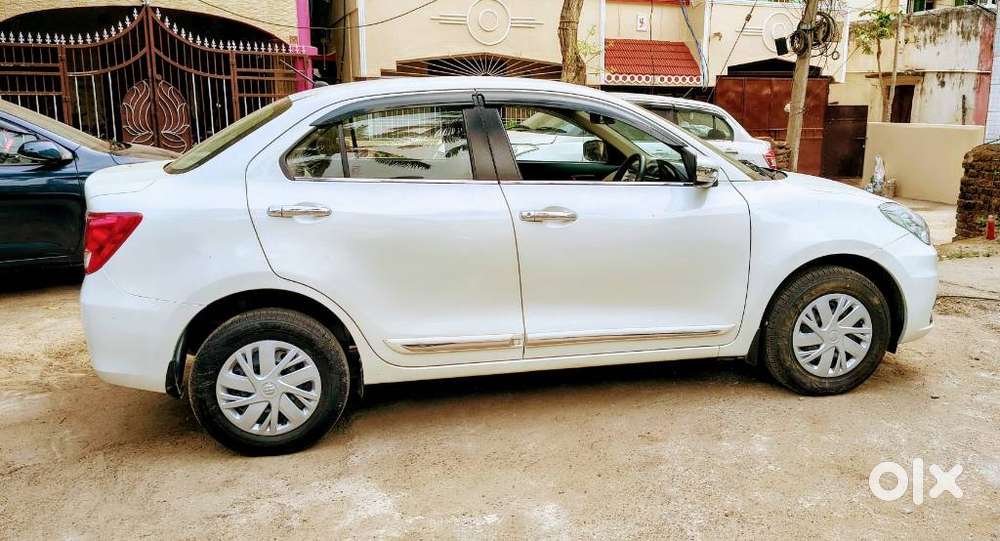 Maruti Suzuki Swift Dzire Vxi Optional, 2022, Petrol