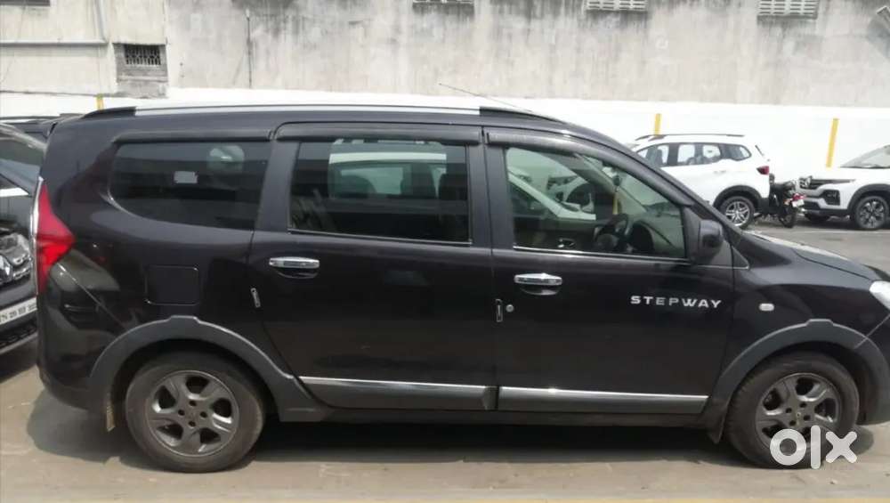Renault Lodgy Diesel 2015 Variant Rxz
