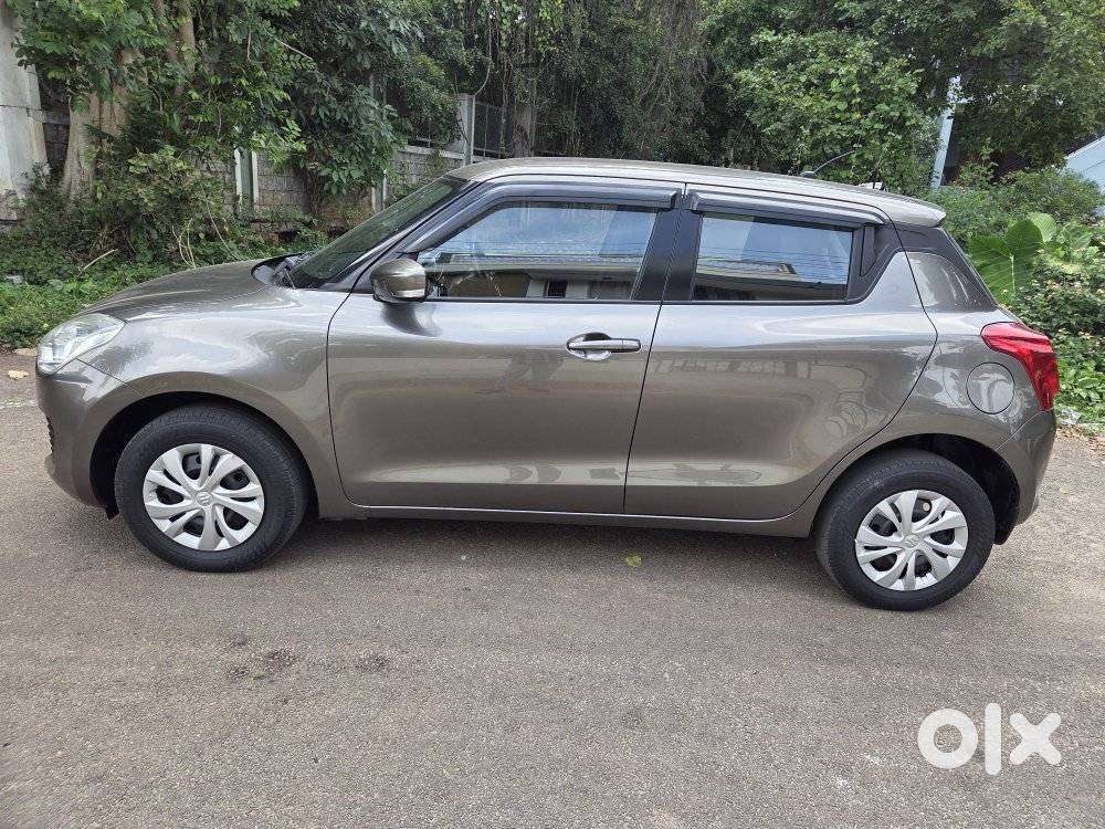 Maruti Suzuki Swift Vxi + Manual, 2019, Petrol