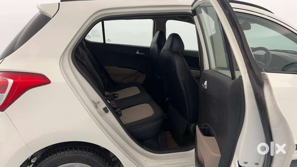 Hyundai Grand I10 1.2 Kappa Sportz, 2017, Petrol
