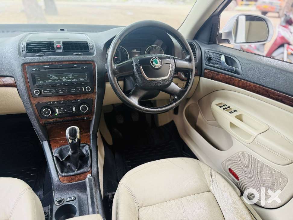 Skoda Laura 2.0 Elegance Tdi Cr, 2012, Diesel