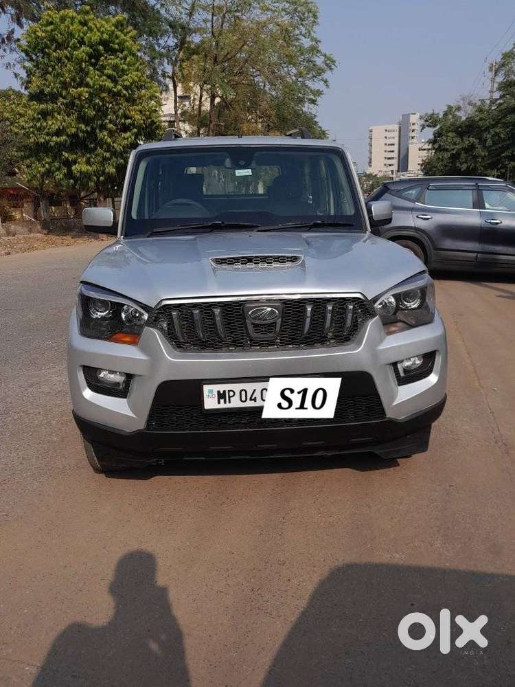 Mahindra Scorpio S10, 2016, Diesel