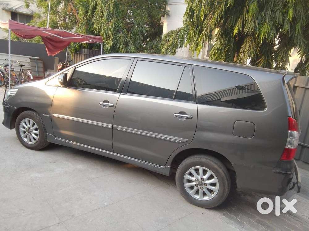 Toyota Innova 2.5 Z Diesel 7 Seater, 2012, Diesel