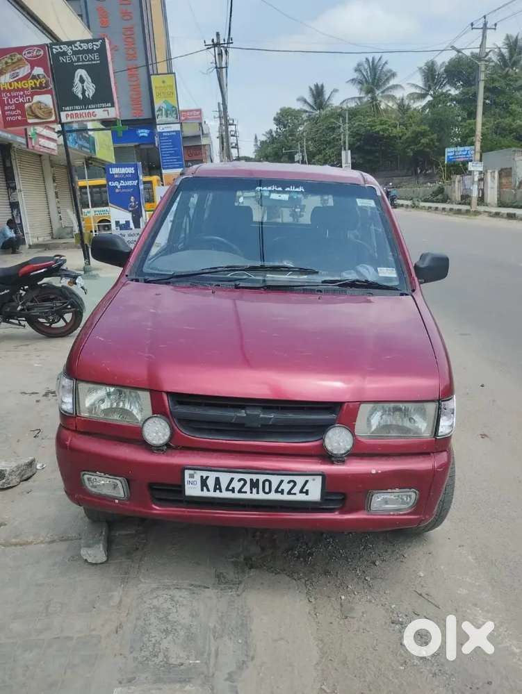 Chevrolet Tavera 2004 Diesel Well Maintained
