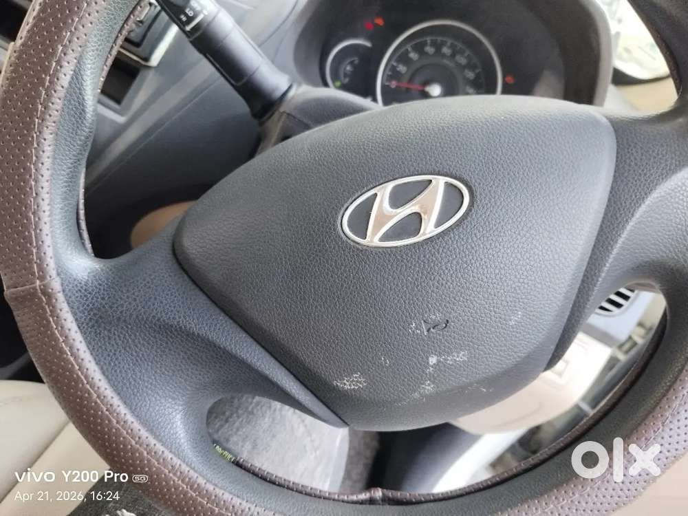 Hyundai Eon 2012 Lpg 82000 Km Driven