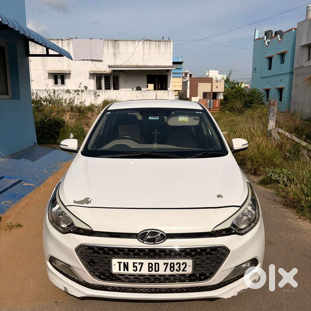Hyundai I20 2017 Petrol 118000 Km Driven