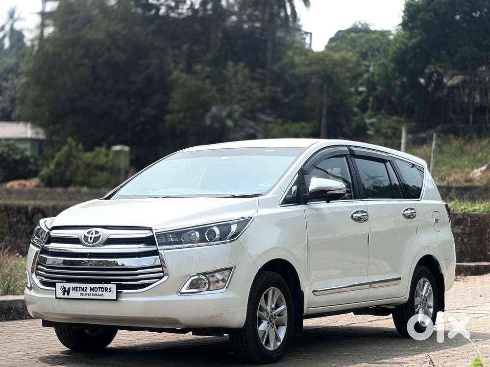 Toyota Innova Crysta