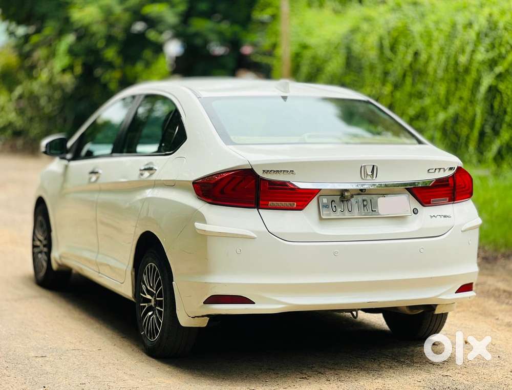 Honda City 1.5 V Mt, 2015, Petrol