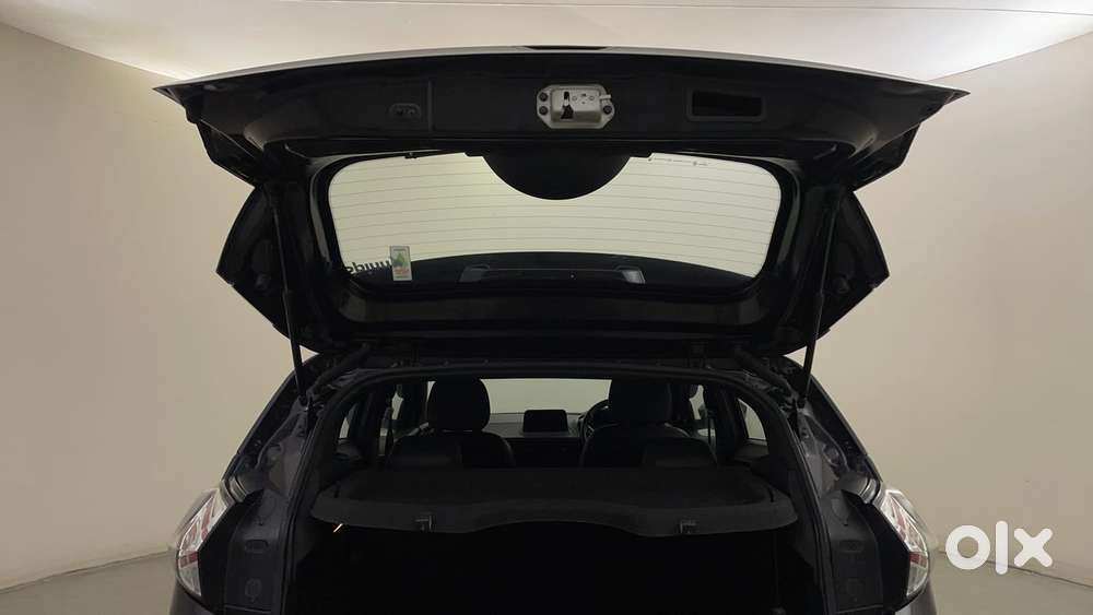 Tata Nexon 1.2 Revotron Xz Plus (o) Dark Edition, 2022, Petrol