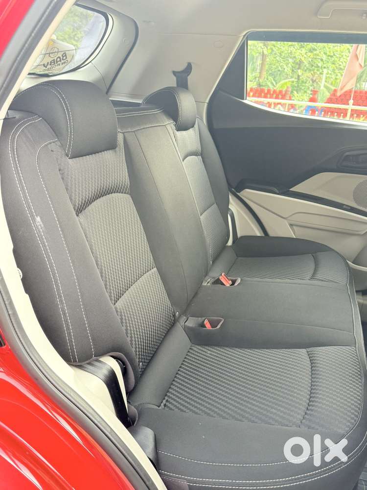 Mahindra Xuv300 W4 Diesel, 2022, Diesel