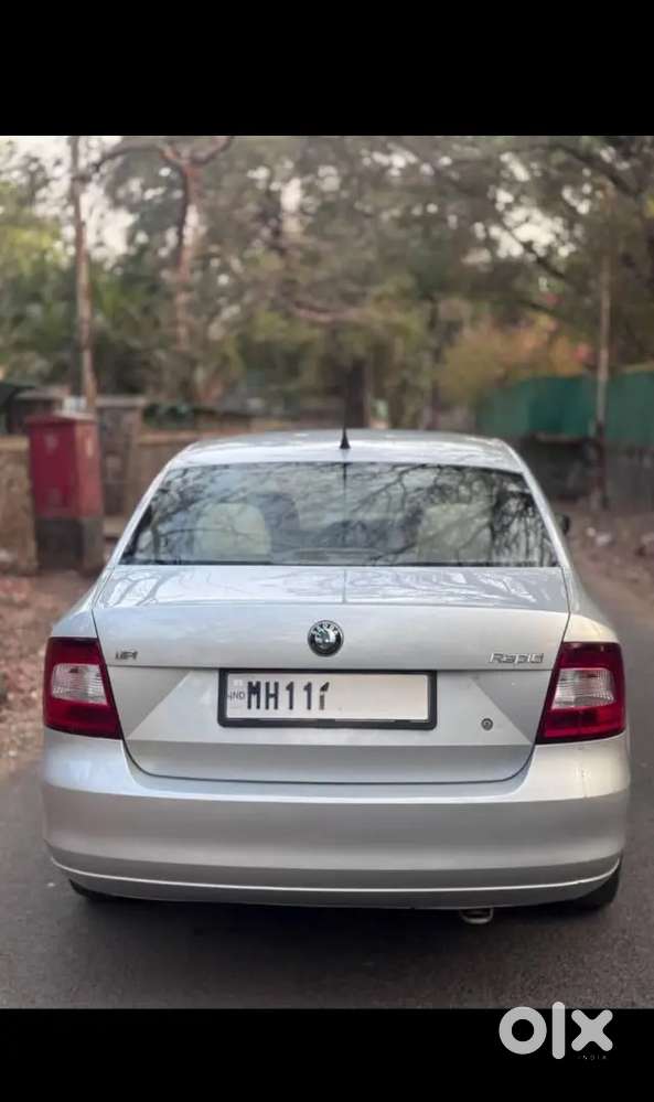 Skoda Rapid 1.6 Elegance 2012