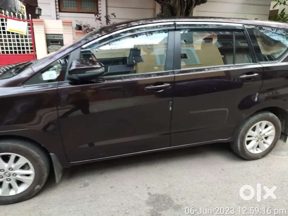 Toyota Innova Crysta 2019
