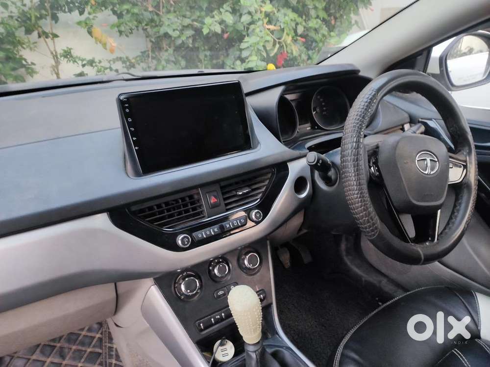 Tata Nexon 2017 Diesel Good Condition All Tyre New