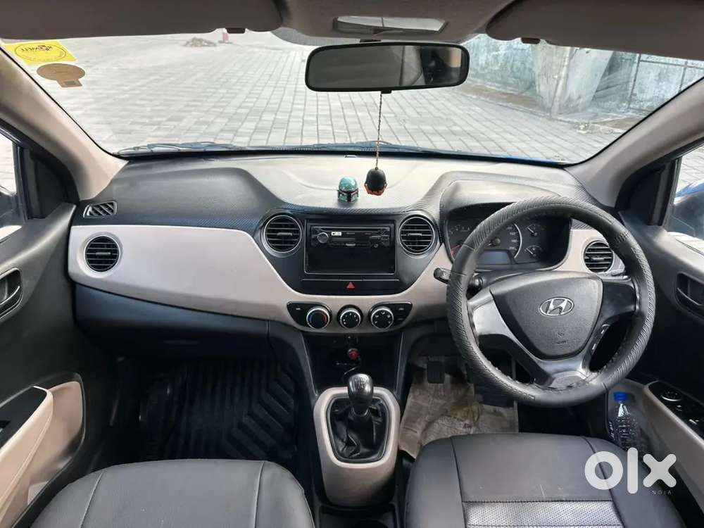 Hyundai Grand I10 2017 Diesel 80000 Km Driven