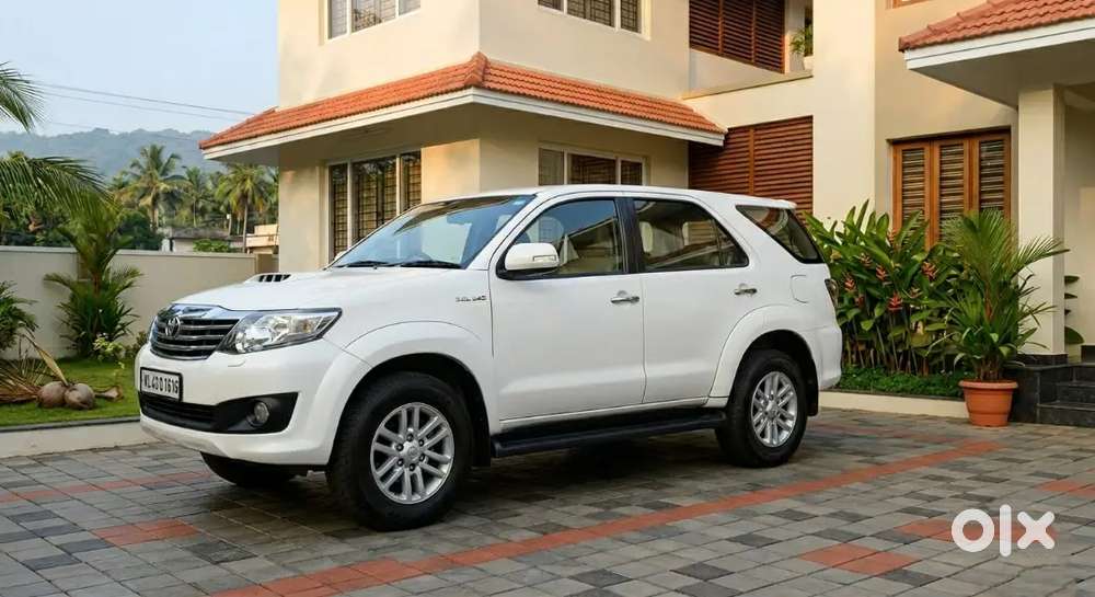 Fortuner 2014 4x2  Clean Vehicle  Premium Suv Deal