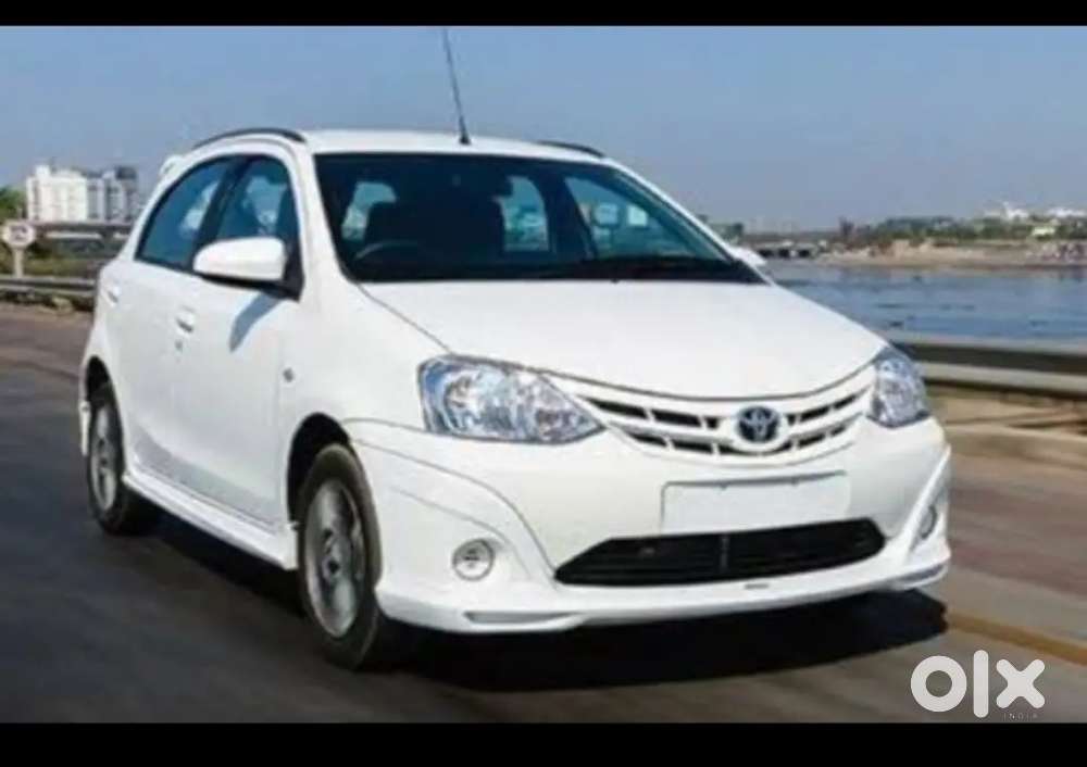 Toyota Etios Liva 2013 Petrol Well Maintained