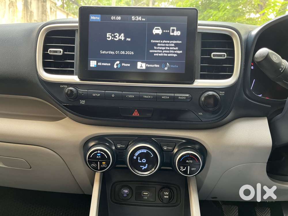 Hyundai Venue Sx Dual Tone Turbo, 2019, Petrol