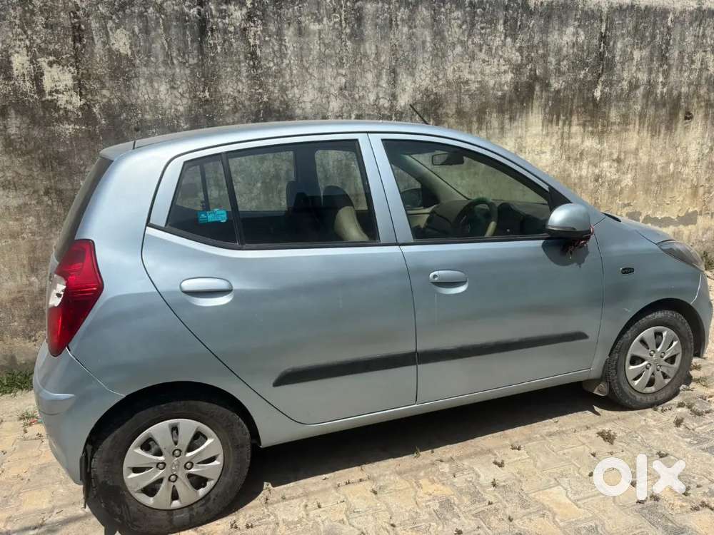 Hyundai I10 2011 Petrol 40000 Km Driven
