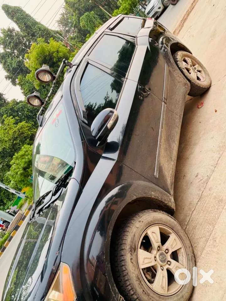 Mahindra Xuv500 W8, 2014, Diesel