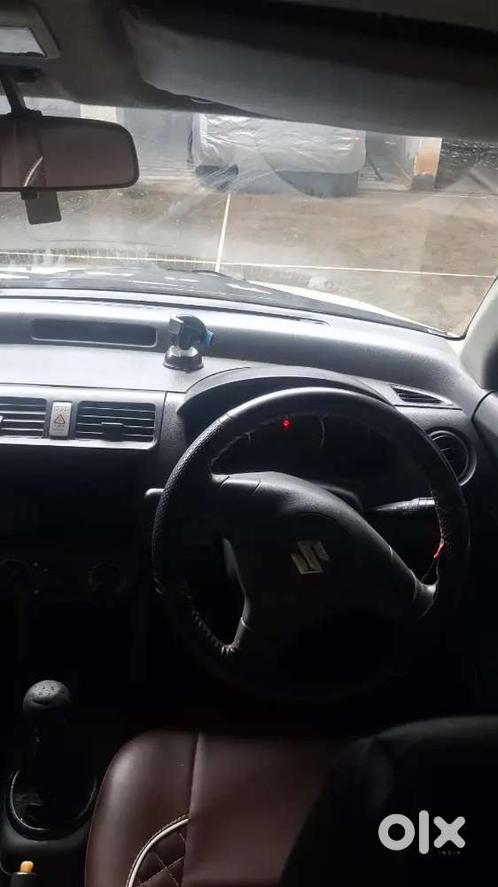 Maruti Suzuki Swift 2011