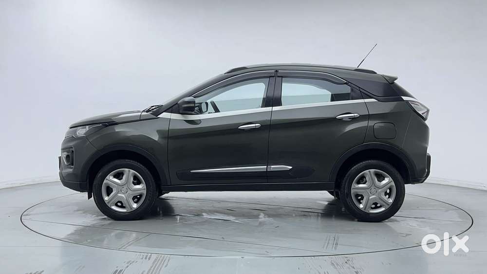 Tata Nexon 1.2 Revotron Xm (s), 2021, Petrol