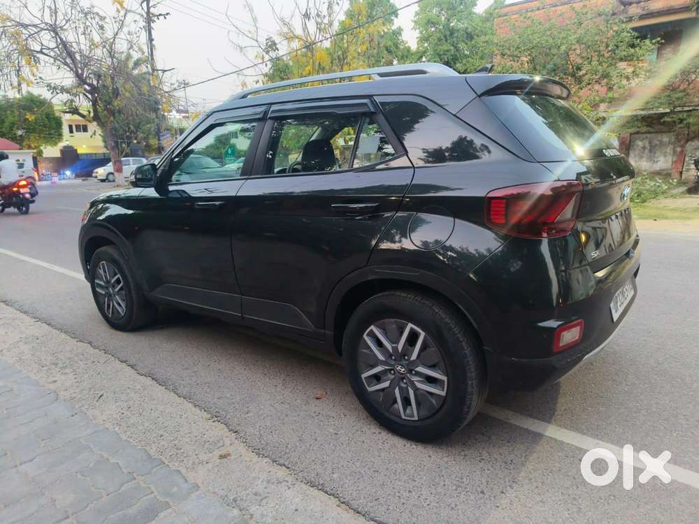 Hyundai Venue Sx Dual Tone Diesel, 2021, Diesel
