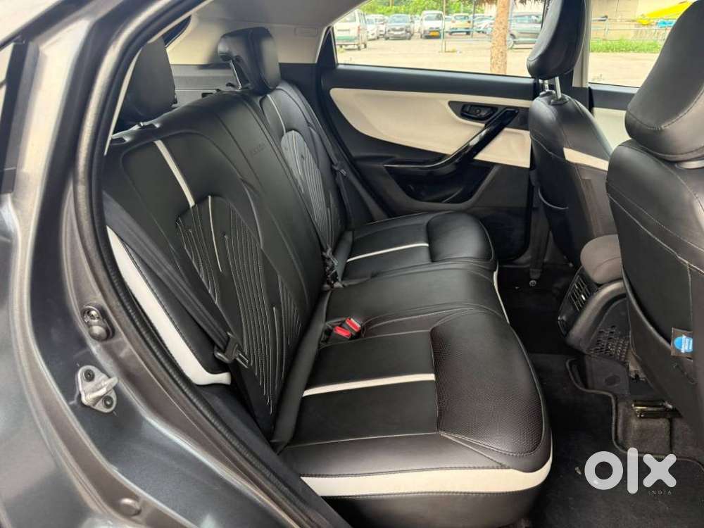 Tata Nexon Fearless Plus (ps) 1.2 Icng 6mt Red Dark Edition, 2026, C..