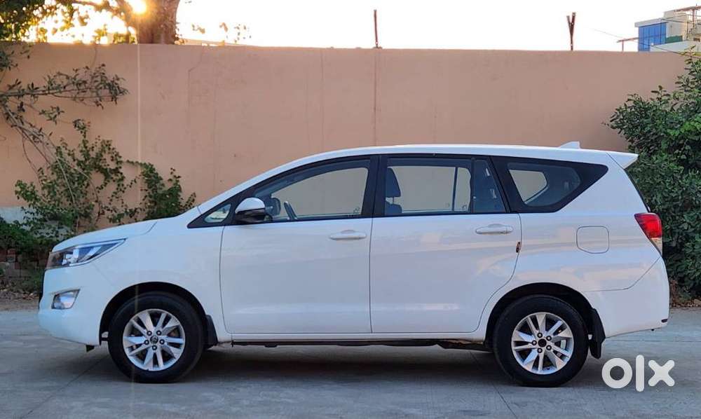 Toyota Innova 2.5 Gx 8 Str Bs-iii, 2018, Diesel