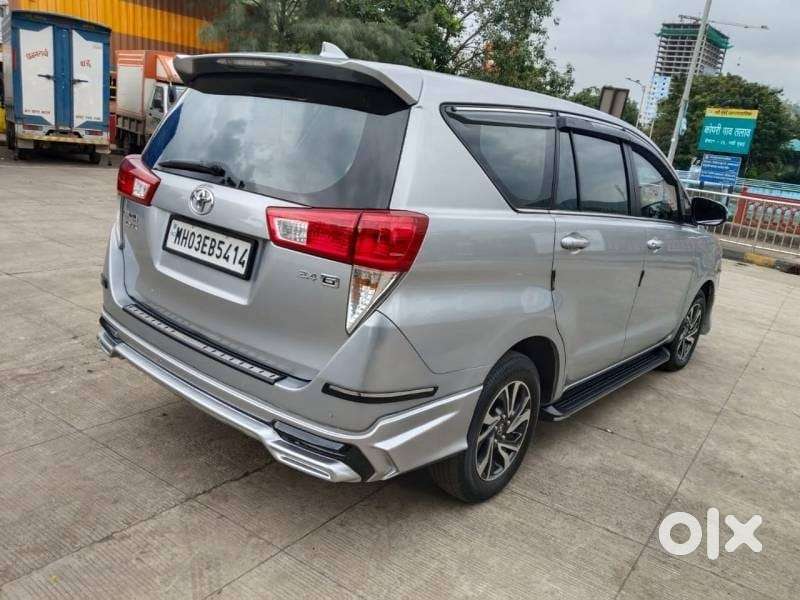 Toyota Innova Crysta 2.4 G Mt 8s, 2022, Diesel
