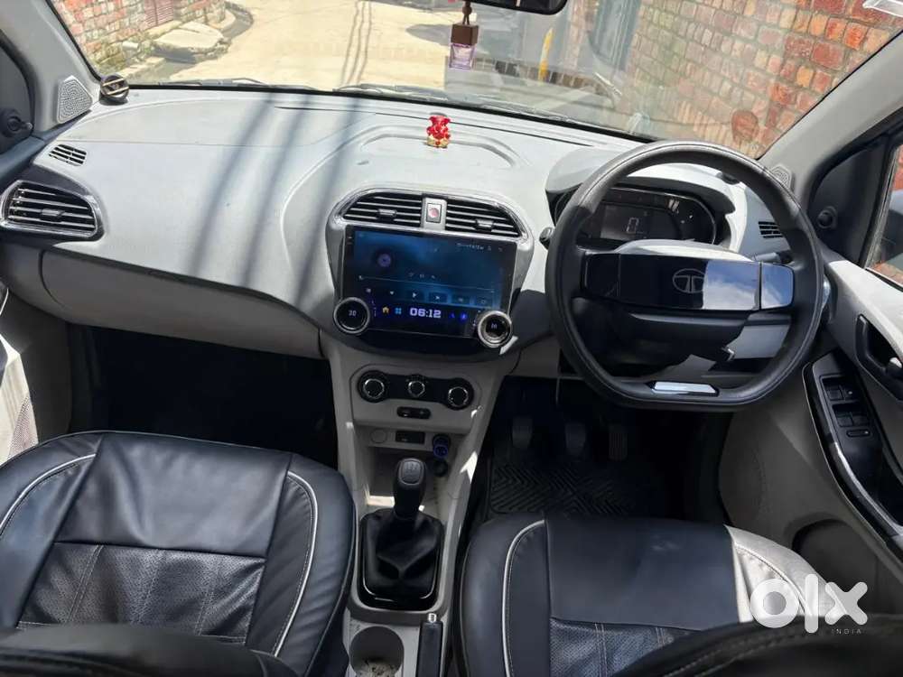 Tata Tiago Xm पेट्रोल मैनुआल 2025