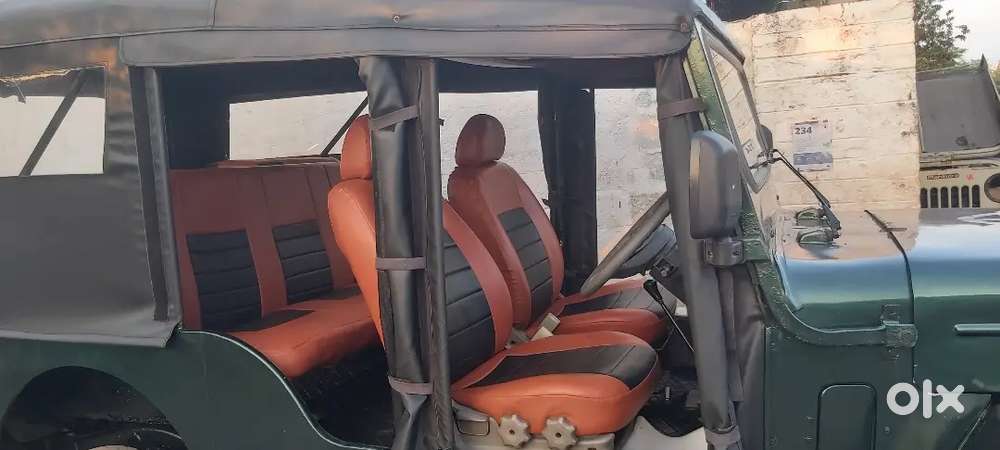 Mahindra Jeep Commander 2000