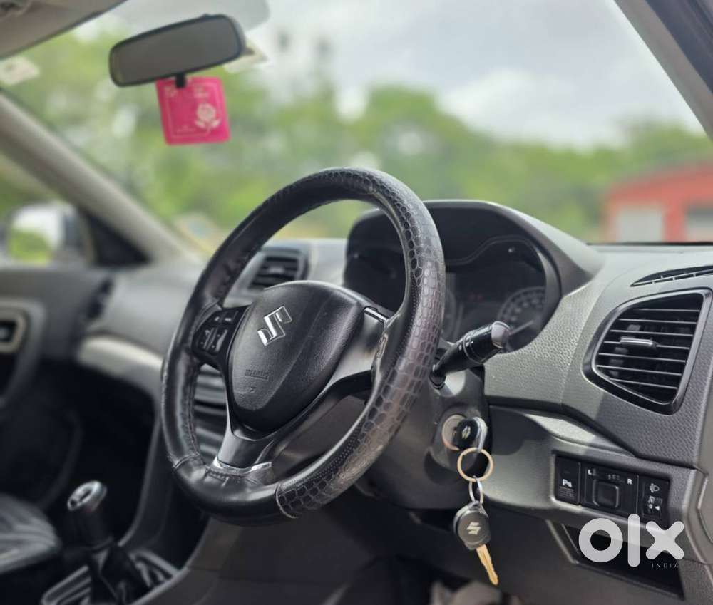 Maruti Suzuki Vitara Brezza Zdi, 2017, Diesel