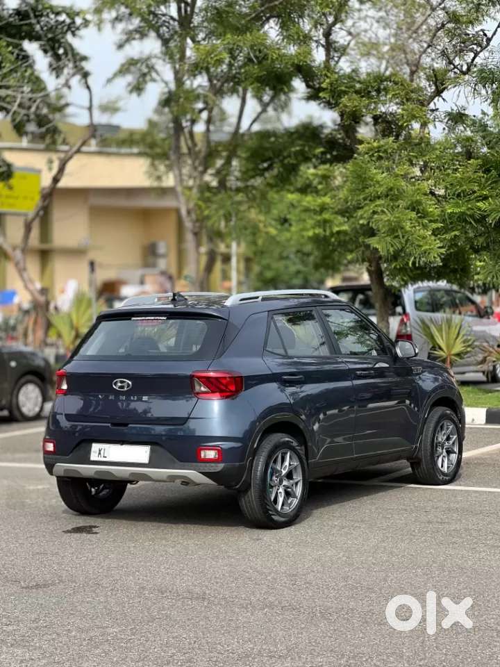 Hyundai Venue S 1.2 Petrol, 2020, Petrol
