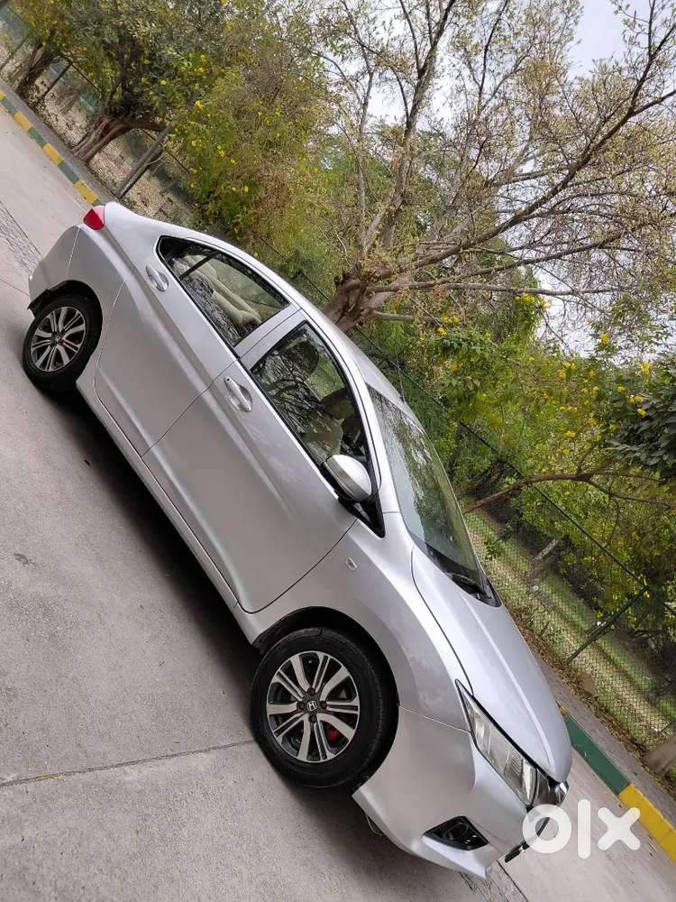 Honda City Ivtec Petrol+cng 2014 Model 1st Owner