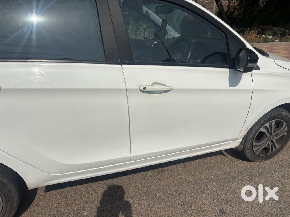 Tata Tiago Company Cng 2023 Xt 4 Month Company Warranty Left
