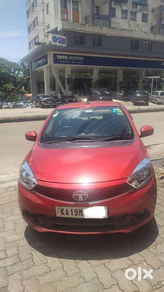 Tata Tiago 1.2 Revotron Xt (o), 2017, Petrol