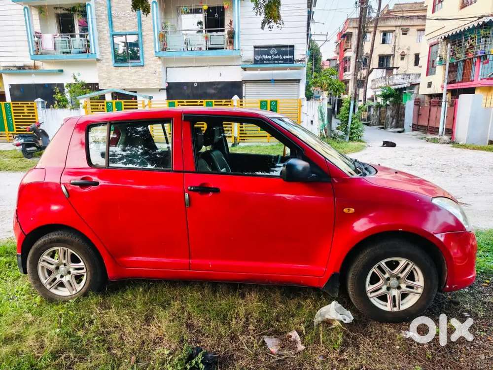 Maruti Suzuki Swift Petrol Manual 2006