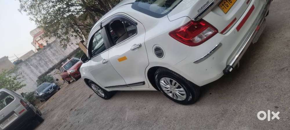 Maruti Suzuki Dzire 1.2 Vxi, 2024, Cng & Hybrids