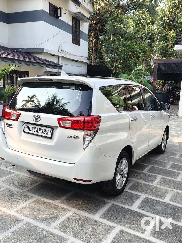 Toyota Innova Crysta Z 2016 Diesel Automatic