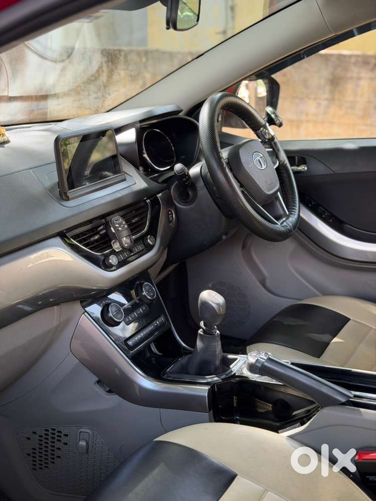Tata Nexon Petrol 2018 Car