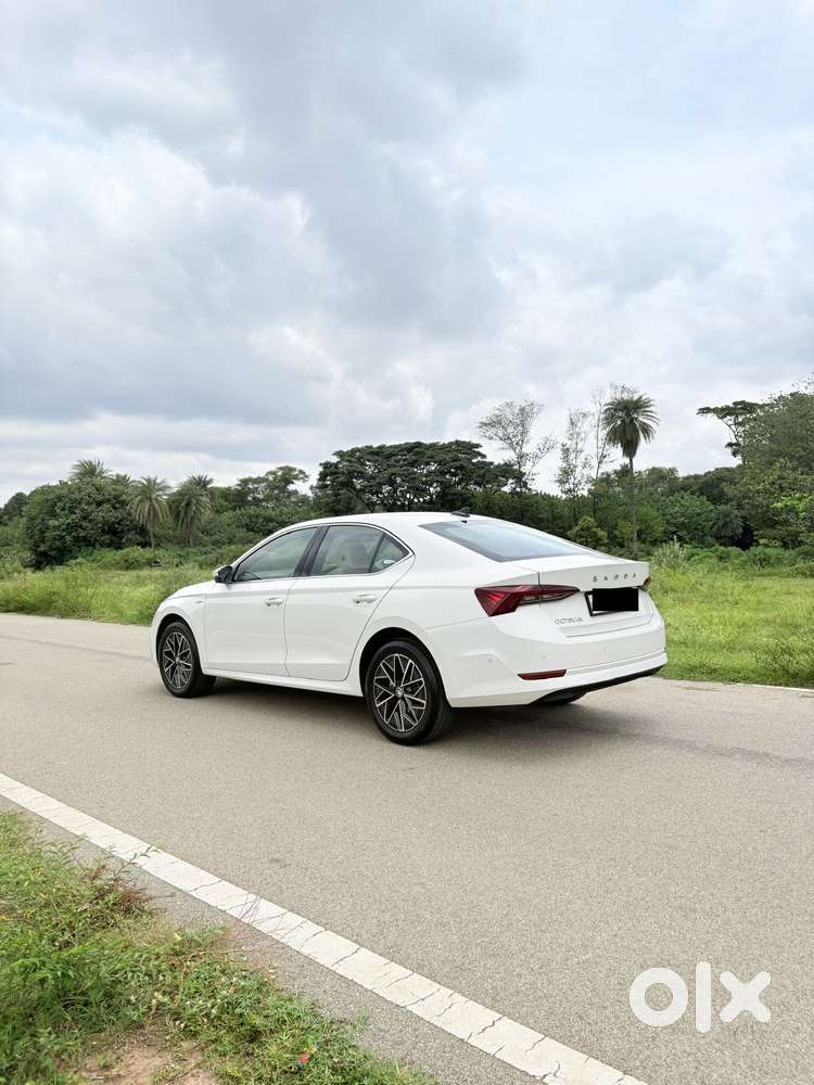Skoda Octavia 2.0 L K Tsi At, 2021, Petrol