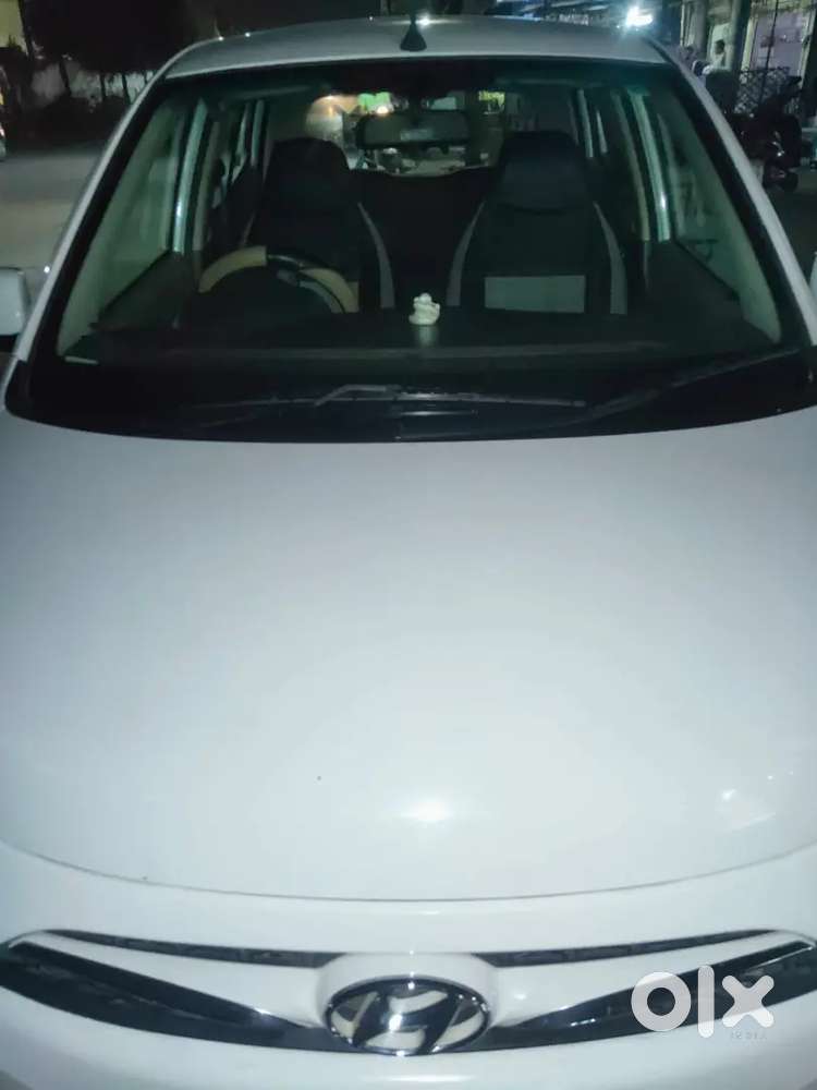 Hyundai I10 Sportz 2014