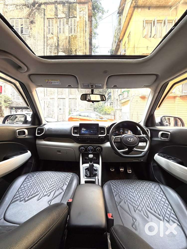 Hyundai Venue Sx Mt, 2022, Petrol
