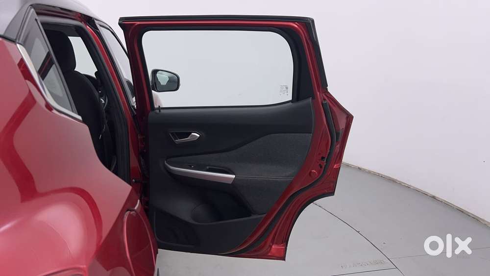 Nissan Magnite 1.0 Xv Premium Turbo Cvt (o), 2021, Petrol