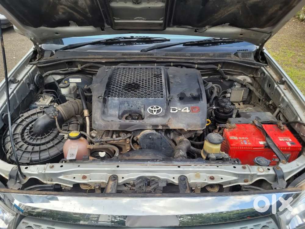 Toyota Fortuner, 2011, Diesel