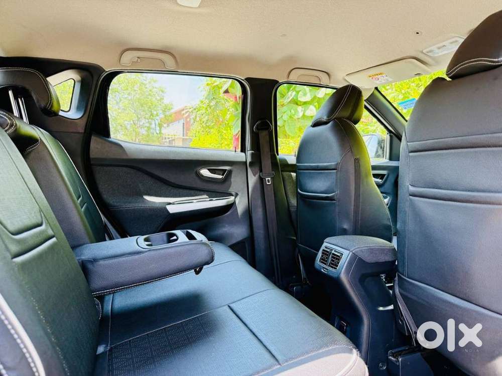 Nissan Magnite 1.0 Xv Premium Turbo Cvt, 2022, Petrol