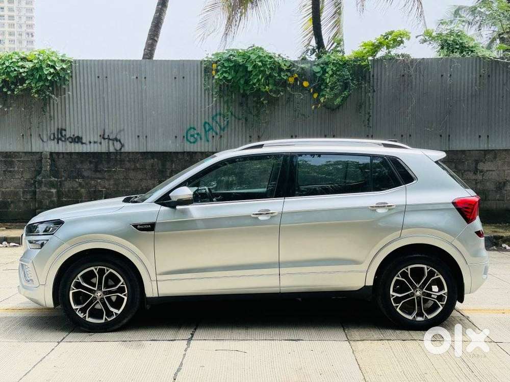 Skoda Kushaq 1.0 Tsi Style At (6 Airbags), 2023, Petrol
