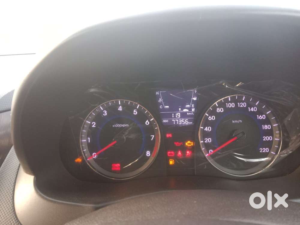 Hyundai Verna 1.6 Vtvt Sx, 2016, Petrol