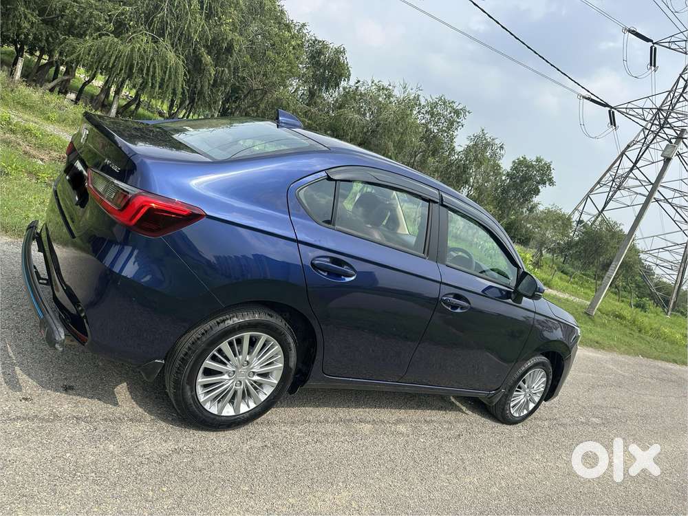 Honda Amaze 2nd Gen Vx, 2026, Petrol