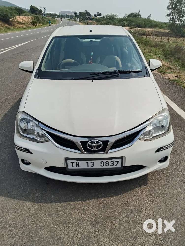 Toyota Etios 2014 Diesel 180000 Km Driven